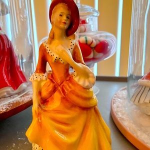 Royal Doulton “Sandra” Figurine HN 2275 modeled by Peggy Davies